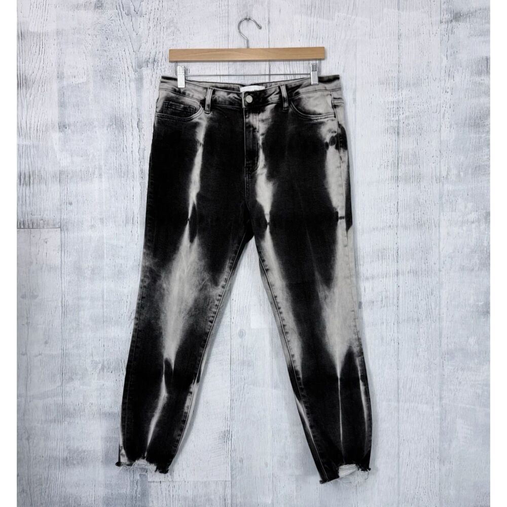 VERVET Hailey High Rise Jeans Black Tie Dye Raw Hem Skinny Y2K Denim Size 32x26